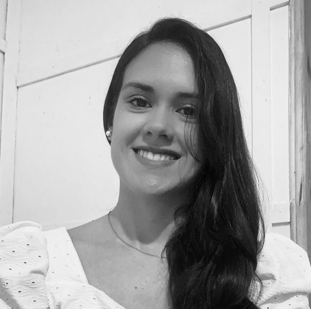 Lic. MEZA, Belén
